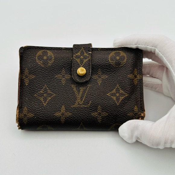 Louis Vuitton Handbags - Louis Vuitton Gold Lock LV Wallet